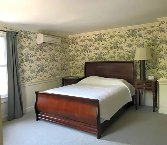 Old Lyme Inn