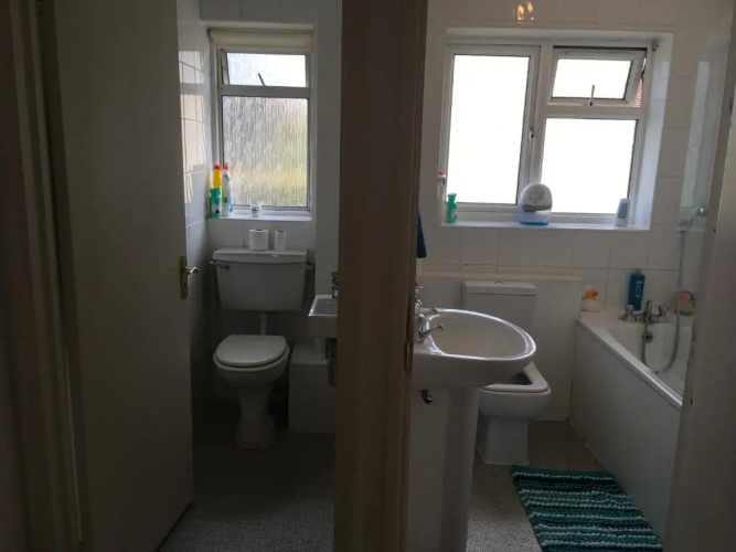 Farnborough Apartment