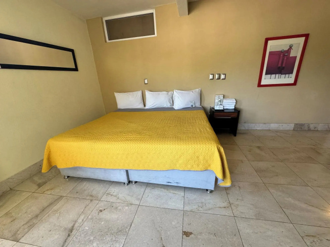 La Vista Hotel