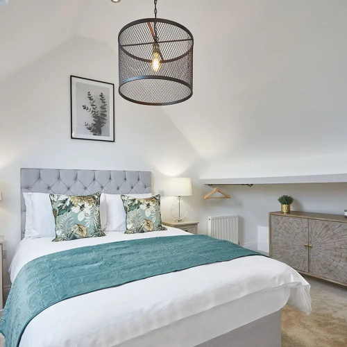 Host Stay Dunsley Chapel