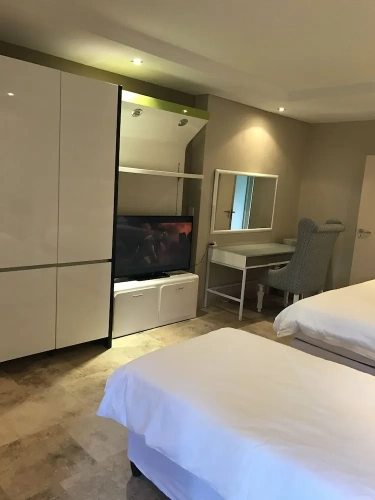 Standard Twin room with balcony