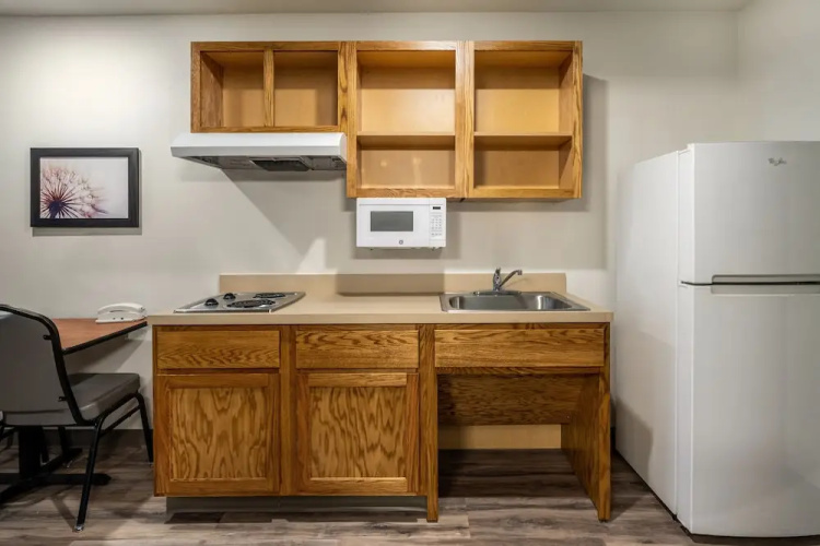 WoodSpring Suites Macon North