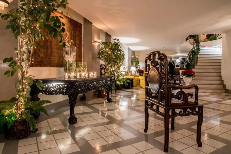 Sardegna Hotel, Suites & Restaurant