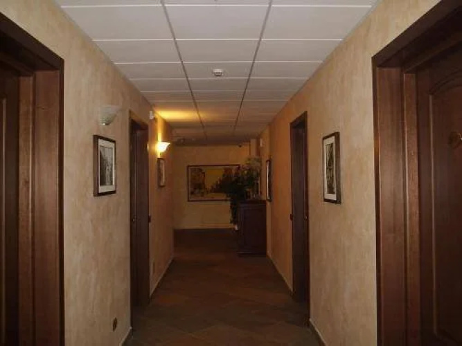 Tolfa Hotel
