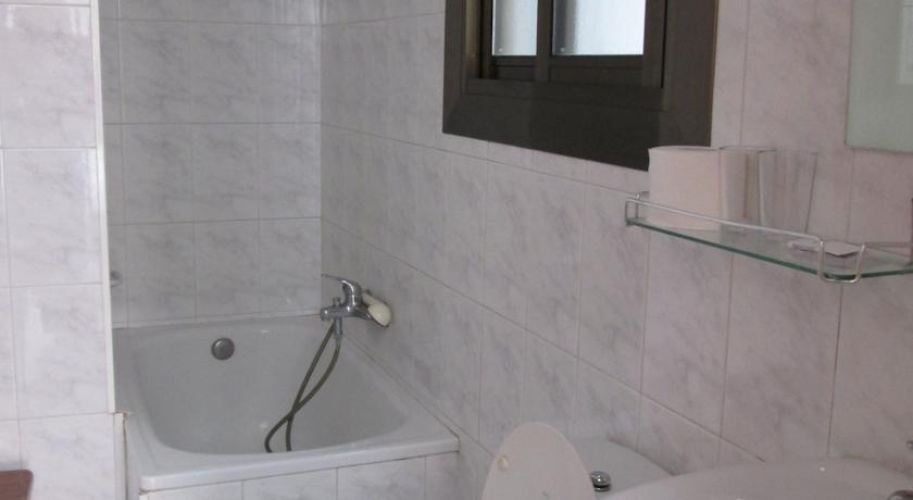 Hostal Ballestero