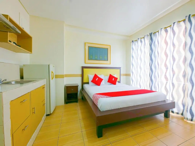 OYO 769 Poblacion Suites Polaris