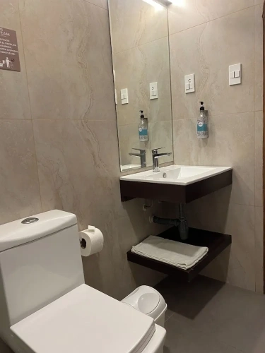 Deluxe Suite with balcony
