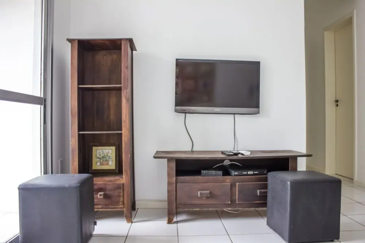 Well Located Apartment with BBQ - SBS111