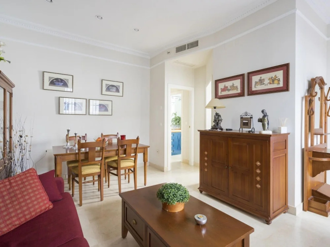 Alluring Apartment in Seville With Garden