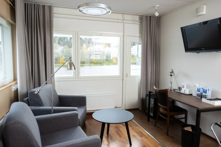 Single Junior Suite