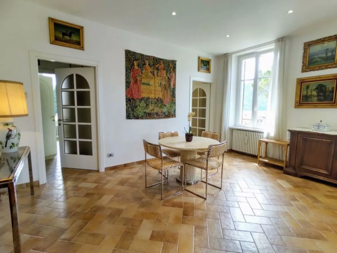 Villa Costanza (MZE110)