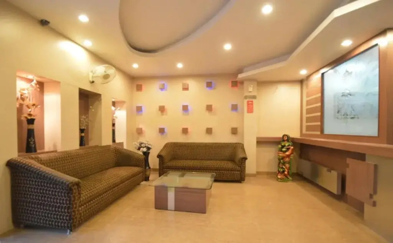 Hotel Taran by OYO