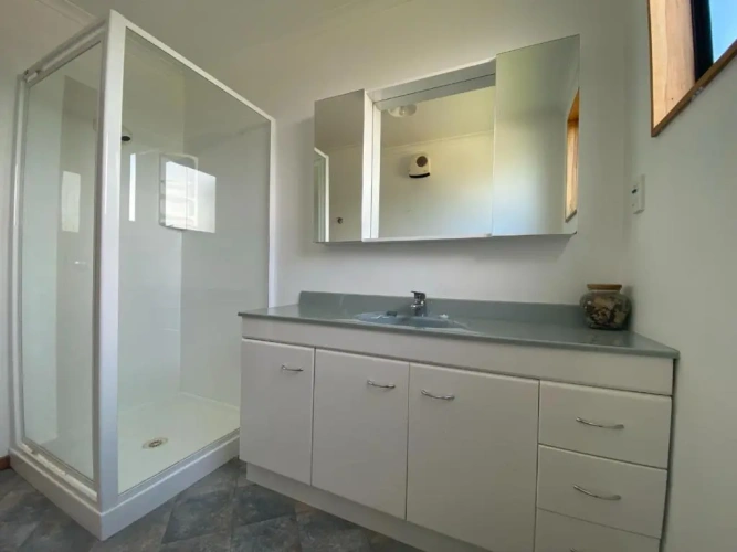 3 Bedrooms Cottage