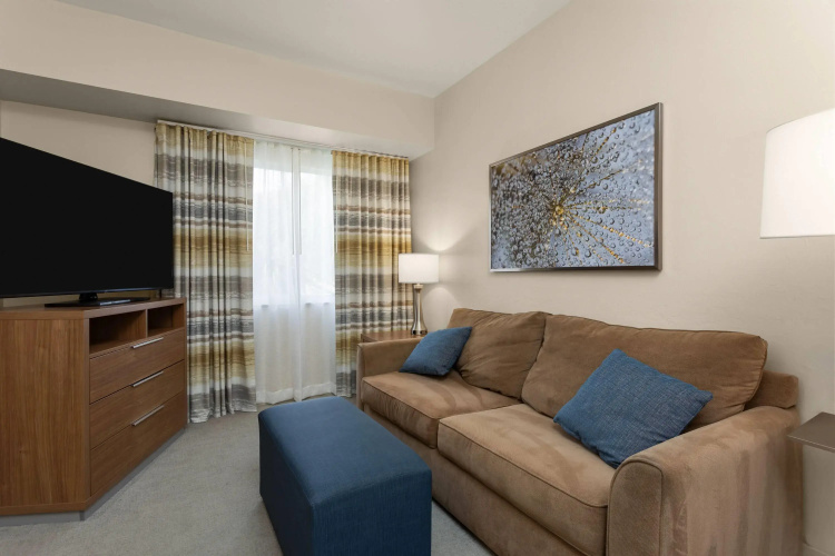 Hawthorn Extended Stay by Wyndham Naples