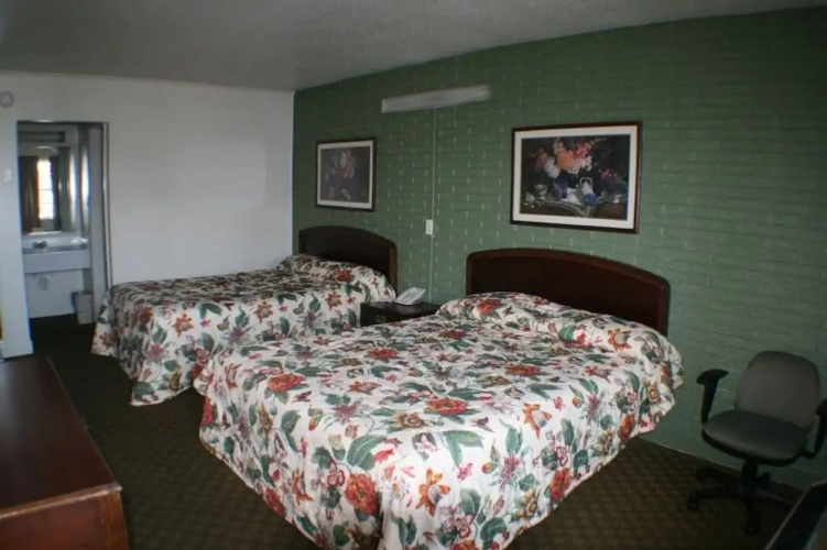 Budget Inn