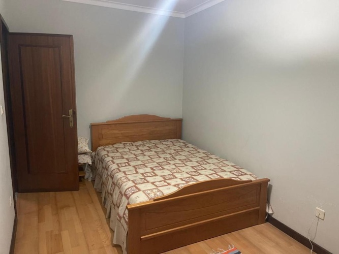 3 Bedrooms Apartment