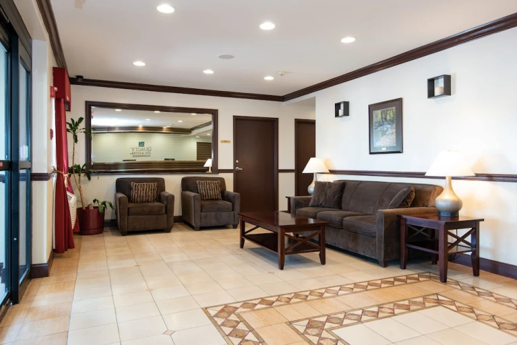 Quality Inn & Suites