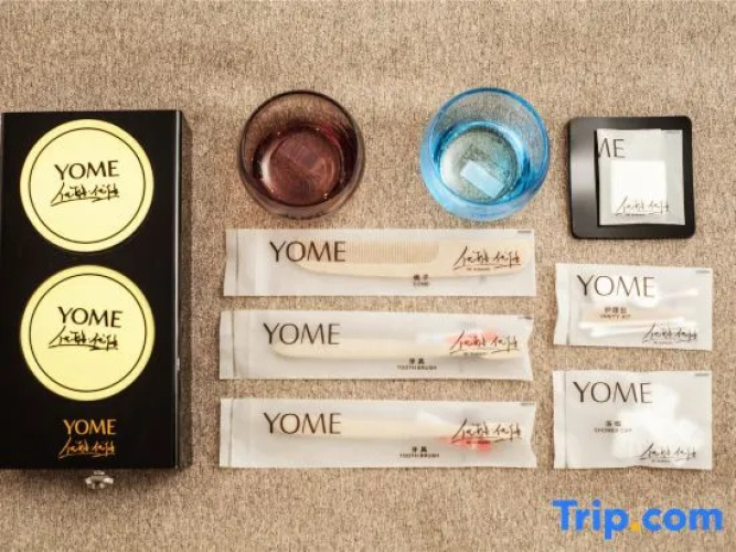 Youmi Hotel