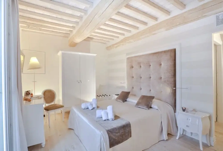Deluxe Double room with balcony