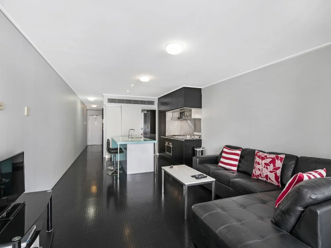 Miro Apartments