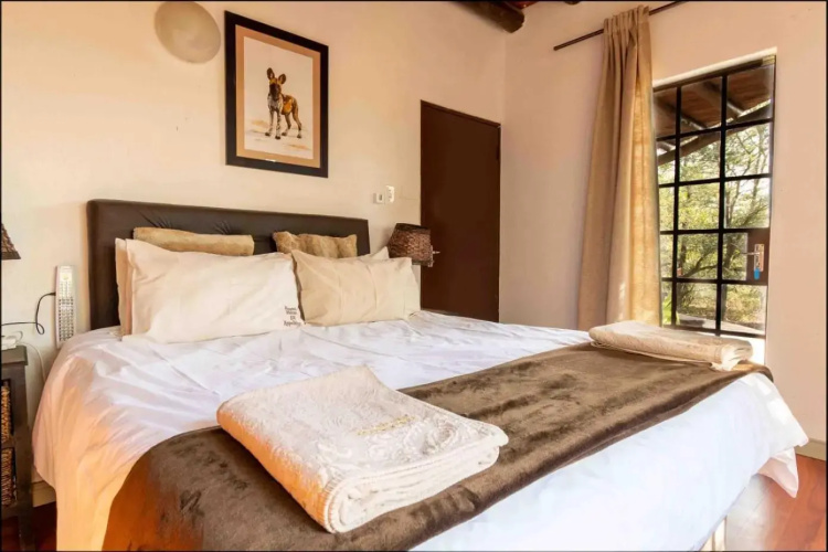 Mopani Manor