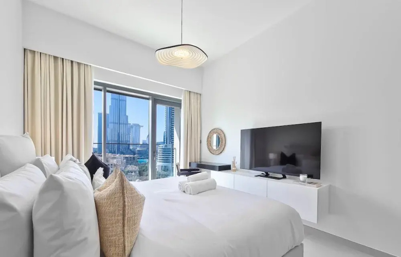 Manzil - 2BR | Downtown | Full Burj Khalifa view
