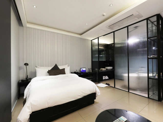 Hotel Amare