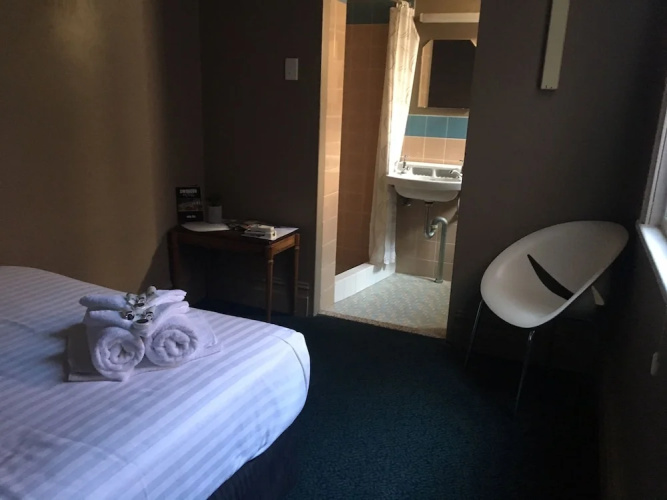 Swansea Hotel