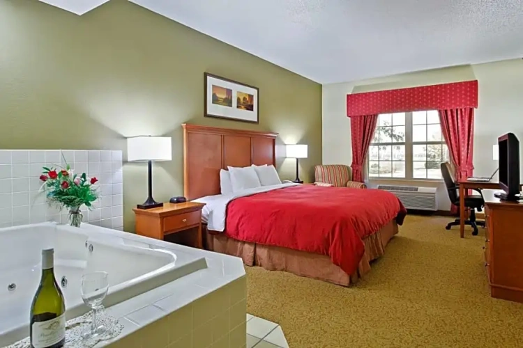 1 Bedroom Suite
