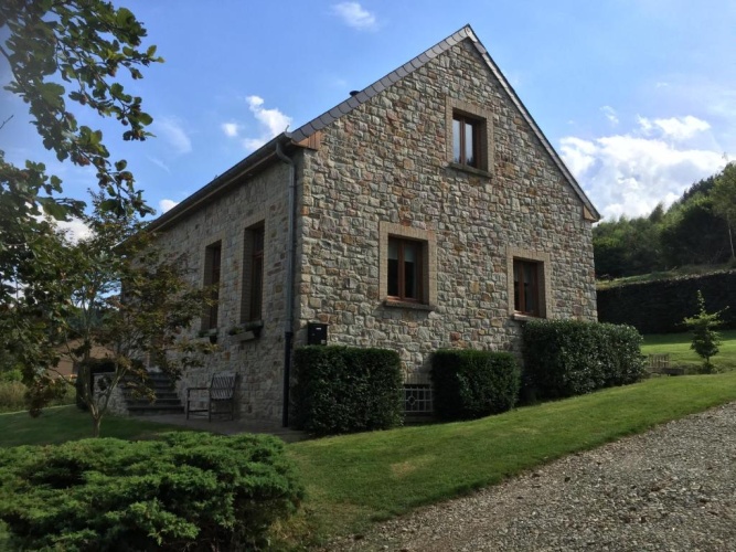 4 Bedrooms Cottage