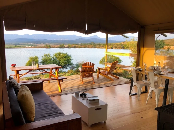 2 Bedrooms Tent with lake view