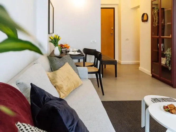 Pop Art Flat - Bright 2BR near the Old Town