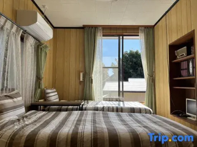 Guesthouse Fukuura - Atami