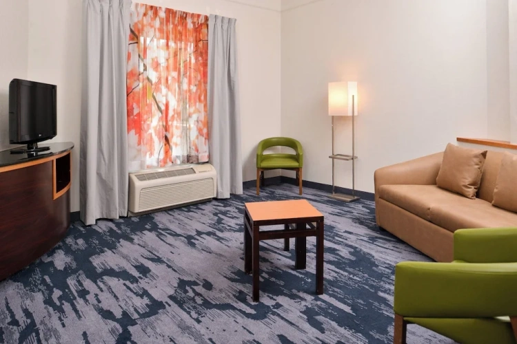 1 Bedroom Suite