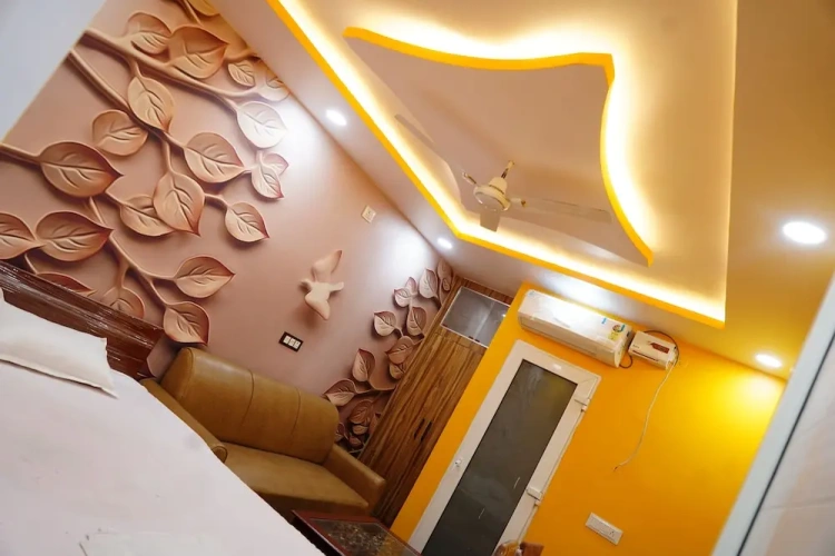 Deluxe Double room with city view