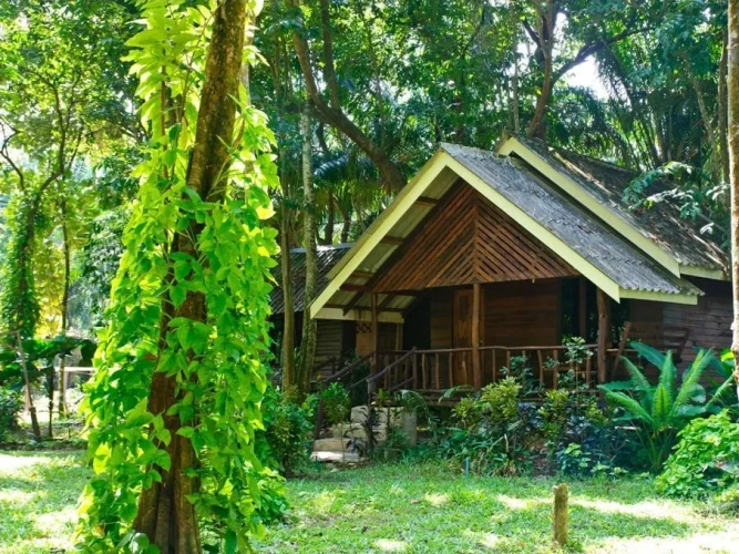 Standard Triple room with balcony and with garden view
