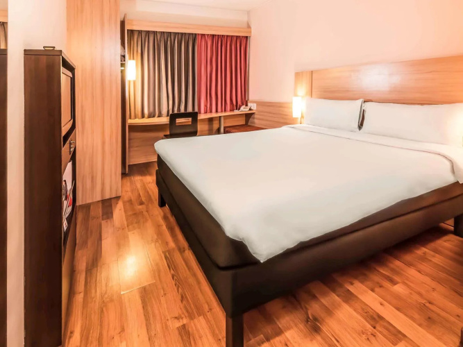 Nobile Inn Santiago