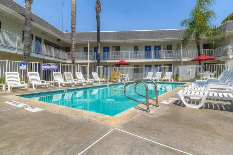 Motel 6 San Diego - El Cajon photo 12