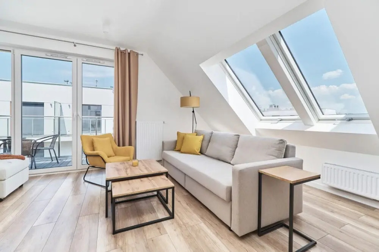 Exclusive Two-level Apartment by Renters