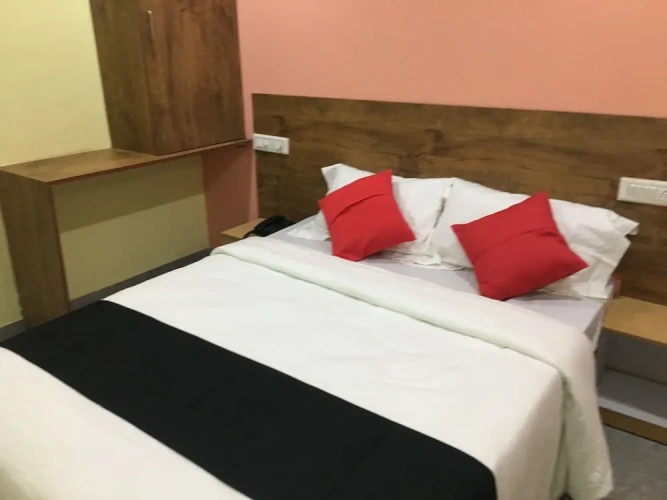 Premier room