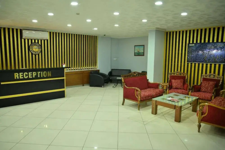 Elite Holiday Hotel