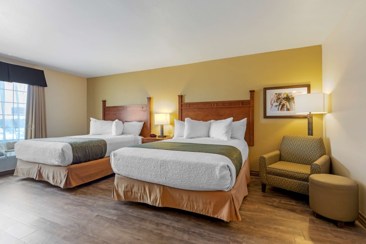 Standard Quadruple room