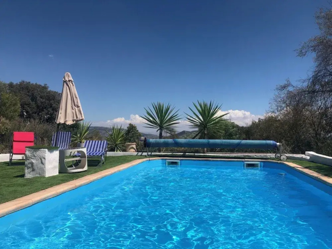 3 Bed Lodge - Sleeps 6 - Pool - Terrace - Parking