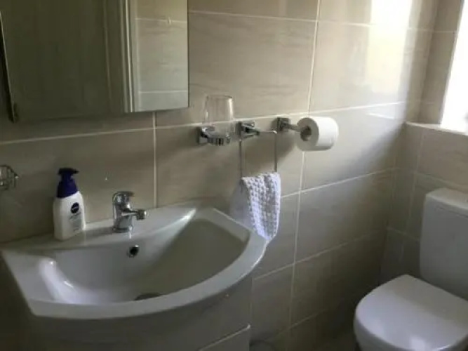 Adare Luxury Riverside Apartment