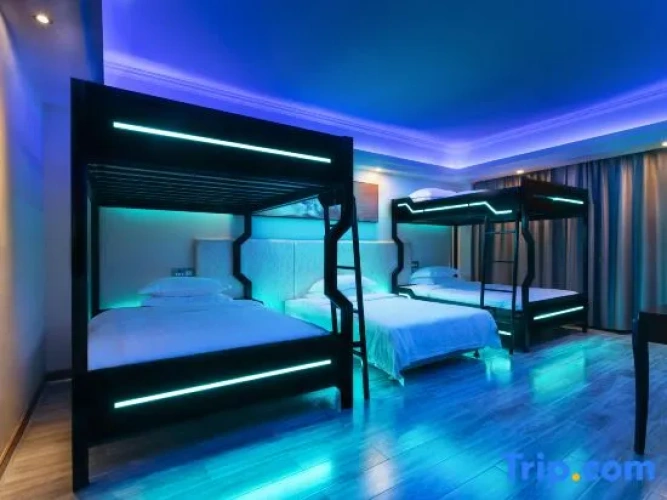 2 Bedrooms Family Suite