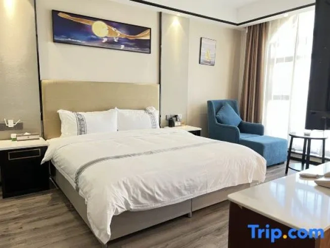 Deluxe Family Suite