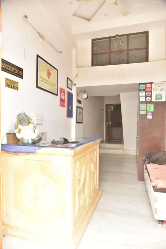 Hotel Yellow Stone