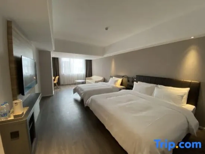 Deluxe Family room