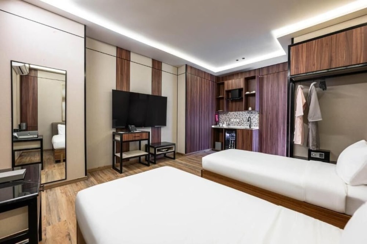 Standard Twin room