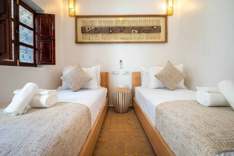 Standard Twin room